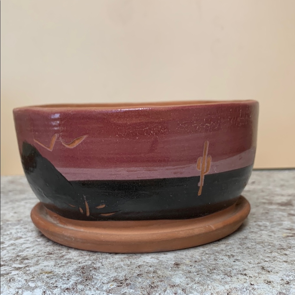 Superstition Stoneware Red and Black Ceramic Art Planter Bowl - Picture 6 of 12